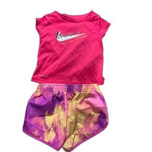 Nike Dri-Fit 2 Piece Outfit Shorts & Shirt Size 12 Months/  Multicolored Shorts